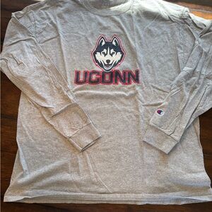 Champion Gray UConn Huskies Long Sleeve Shirt with Red & Navy Logo- Size XL